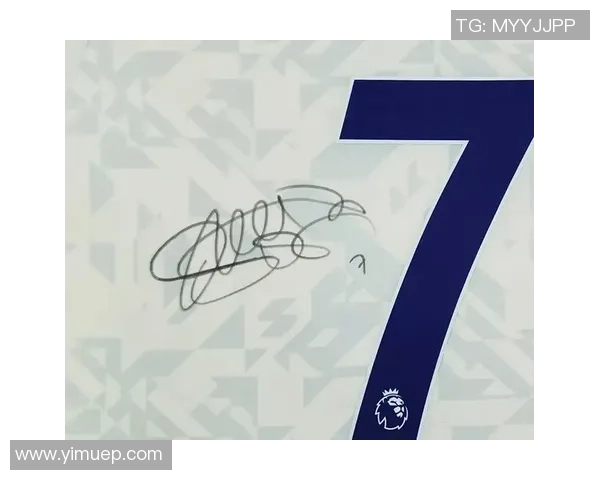 足球明星签名艺术探秘 如何识别不同球员个性化的独特标志