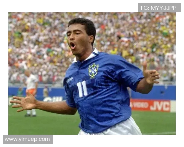 90年代足球传奇球星回顾:从罗马里奥到齐达内的黄金时代 90年代足球传奇球星回顾:从罗马里奥到齐达内的黄金时代